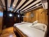 Amira liveaboard new 27