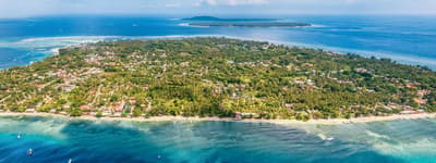 Which is better, diving in Bali or Lombok?