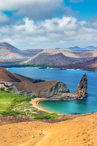 https://www.zubludiving.com/images/Ecuador/Galapagos/Galapagos-Islands-Scuba-Diving-Portrait.jpg