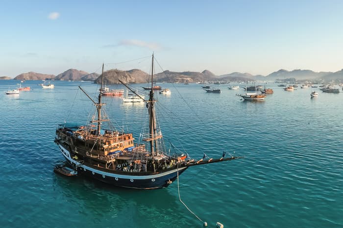 Recommended liveaboards for divers traveling solo