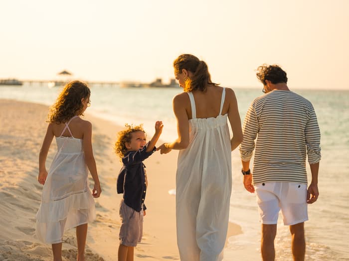 Reconnect with a family scuba vacation