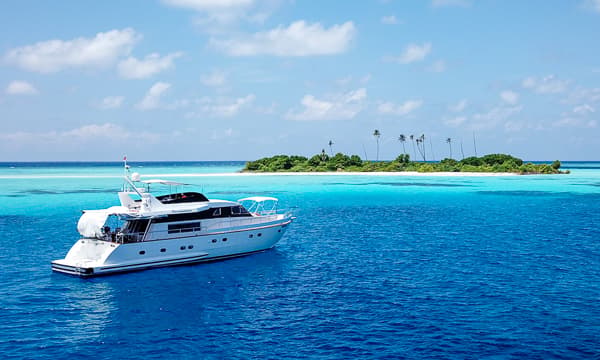 What to expect on board a charter yacht