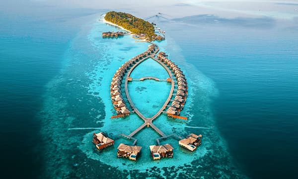 Best luxury resorts for a dive holiday in the Maldives 