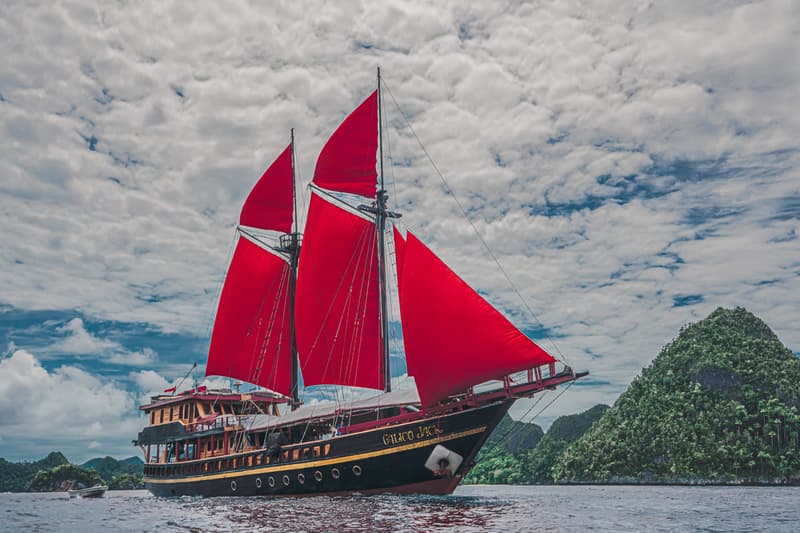 Calico Jack liveaboard