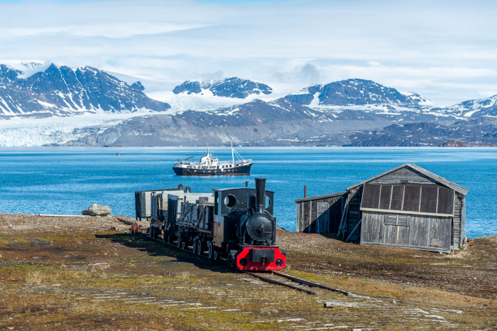 Sv Albard Jan Mayen Island 13
