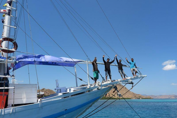 Affordable Liveaboards 17