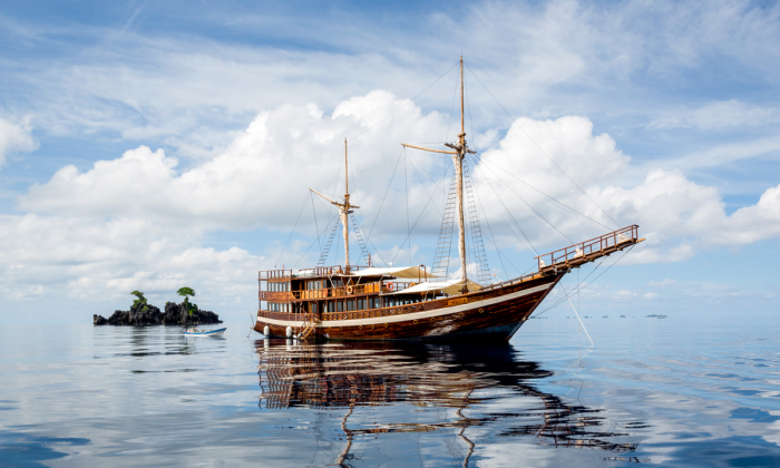 Raja Ampat Liveaboard Diving Coralia