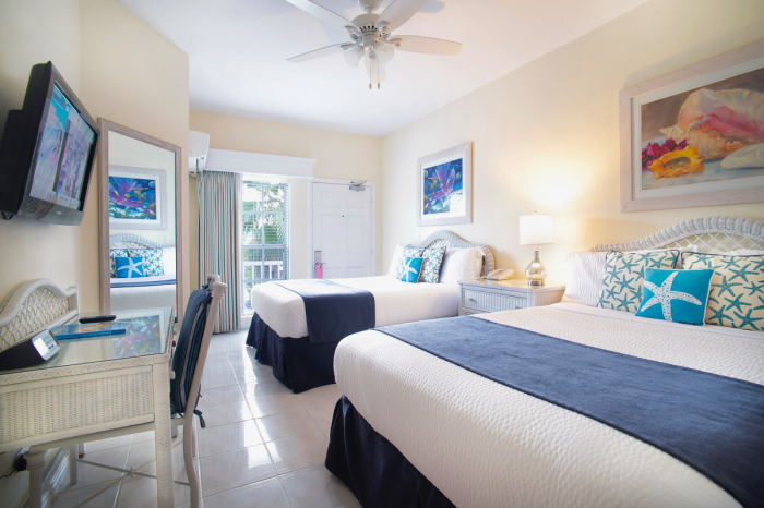 Sandyport Beach Resort Bahamas 8
