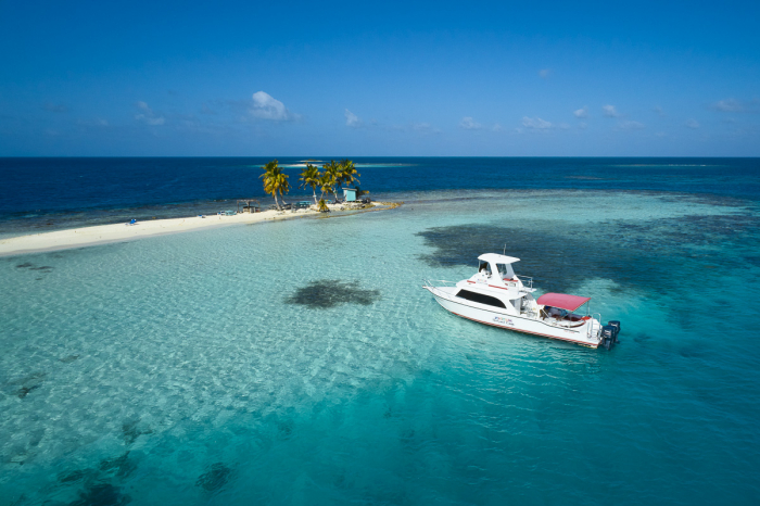 Ray Caye Resort Belize 5