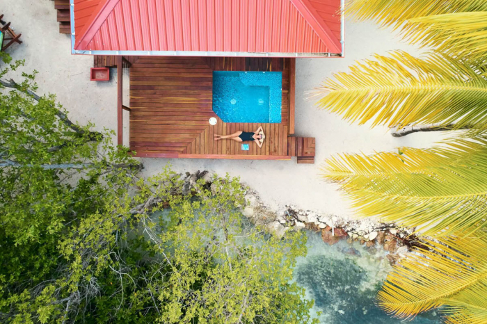 Ray Caye Resort Belize 19