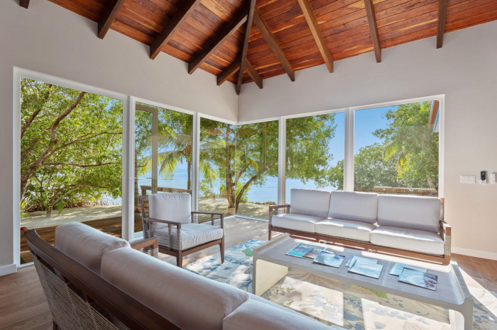 Ray Caye Resort Belize 21