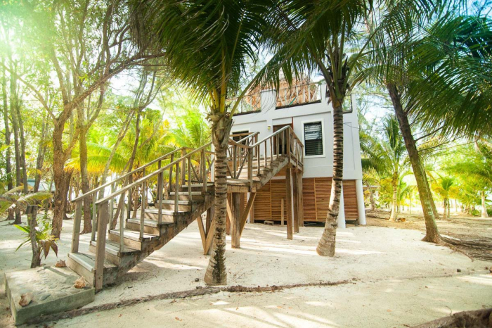 Thatch Caye Resort Belize 28