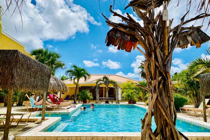 Djambo Bonaire Resort 17