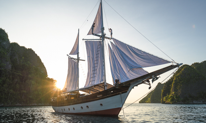 Anne Bonny Charter Yacht Thumb