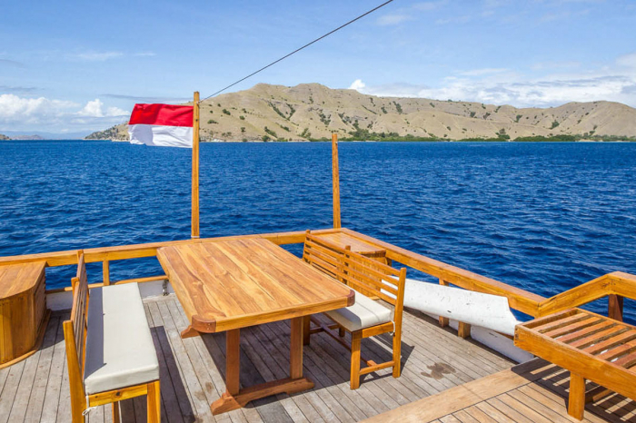 Kelana Charter Yacht 9