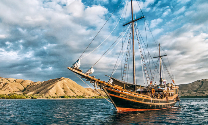 Nataraja Charter Yacht Main