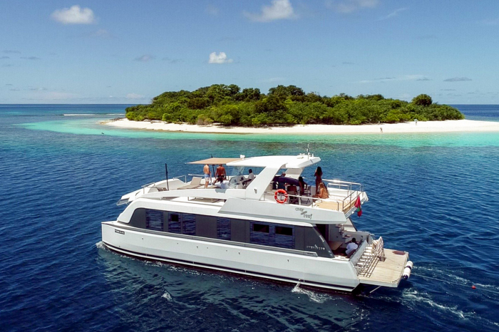 Over Reef Charter Yacht