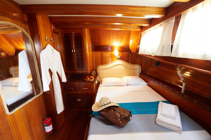 Pearl 111 Charter Yacht Maldives 13