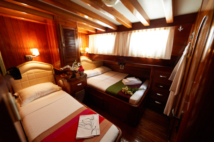 Pearl 111 Charter Yacht Maldives 14