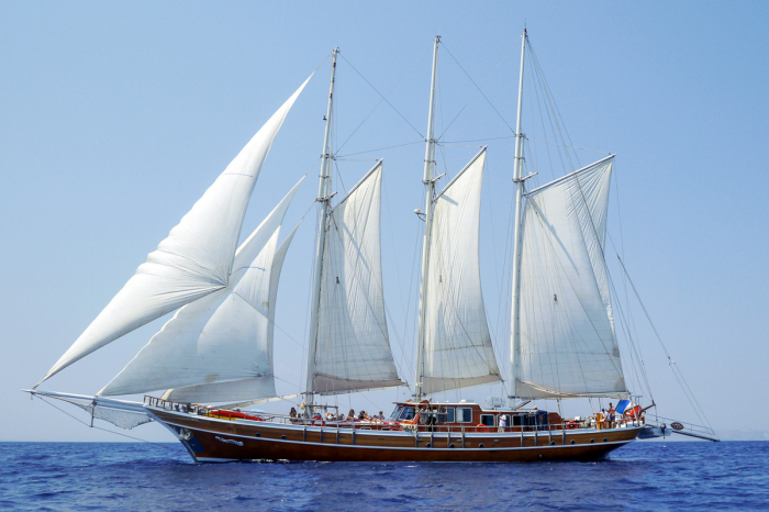 Pearl 111 Charter Yacht Maldives