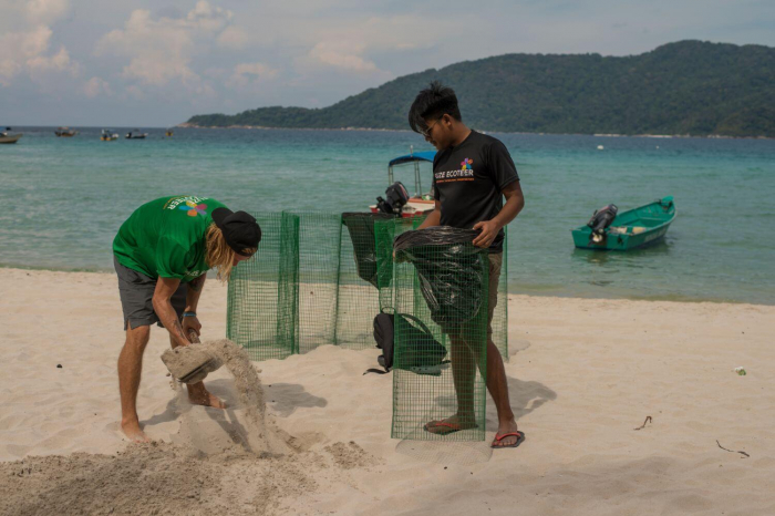 Bin Adoption Perhentian Conservation Project