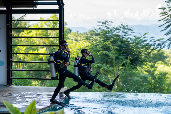 Deep Roots Dive Yoga Resort 10