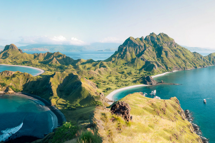 Komodo Indonesia Diving Padar Viewpoint