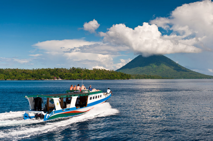 Bunaken Sulawesi Indonesia Scuba Diving 11