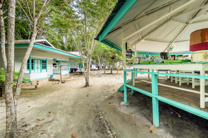 Scuba Republic Base Camp 12