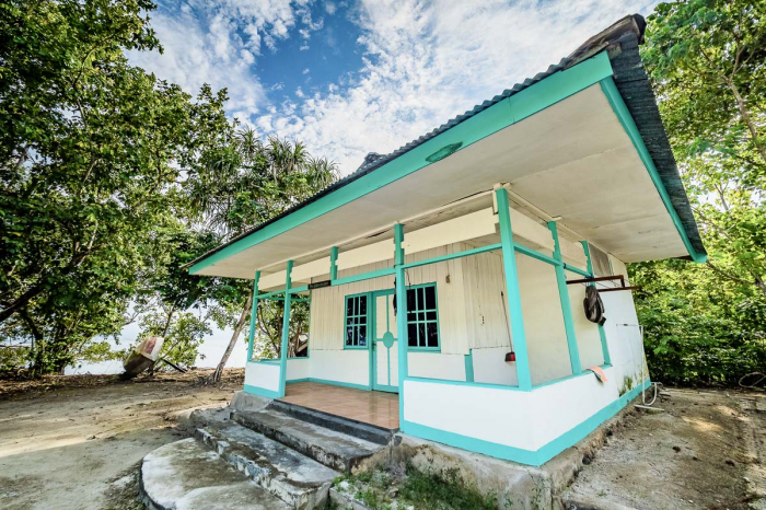 Scuba Republic Base Camp 16