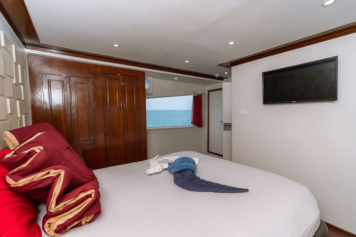Almonda Liveaboard 8
