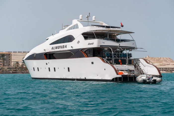 Almonda Liveaboard
