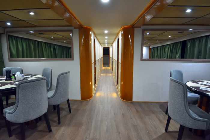 Andromeda Liveaboard 10