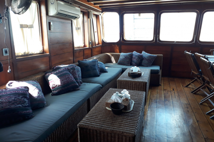 Aurora Liveaboard Indonesia 4