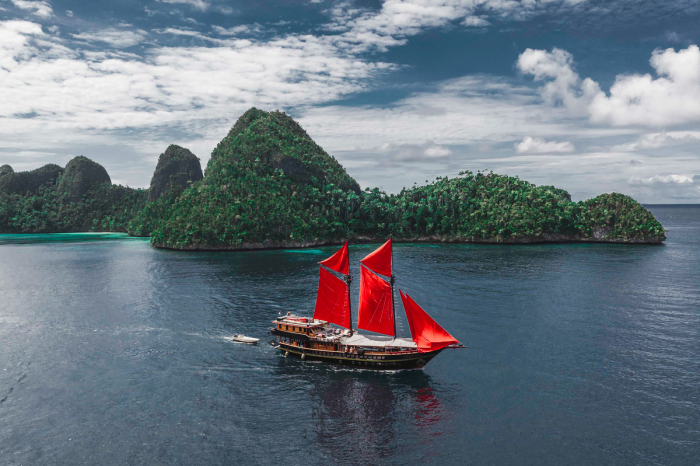 Calico Jack Liveaboard 4