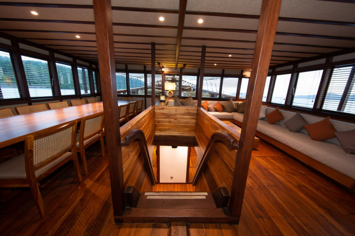 Coralia Liveaboard 07