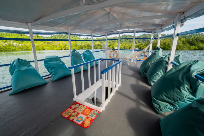 Epica Liveaboard 2