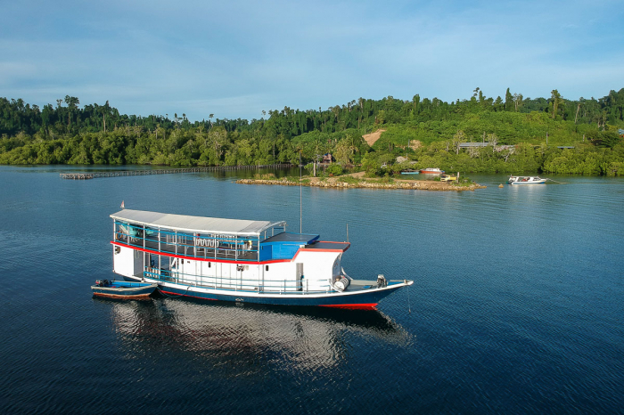 Epica Liveaboard 11