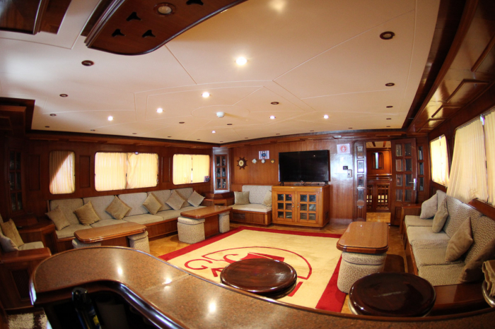 Gelen Liveaboard 10