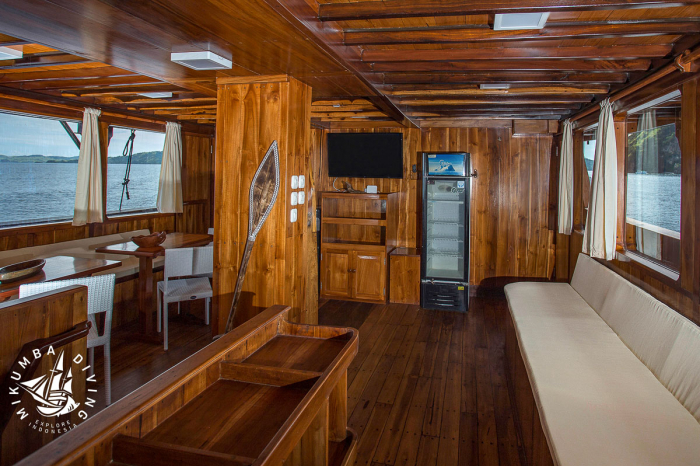 Jelajahi Laut Liveaboard Indonesia 6