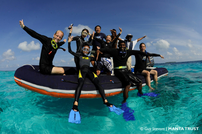 Manta Expedition Snorkel Team
