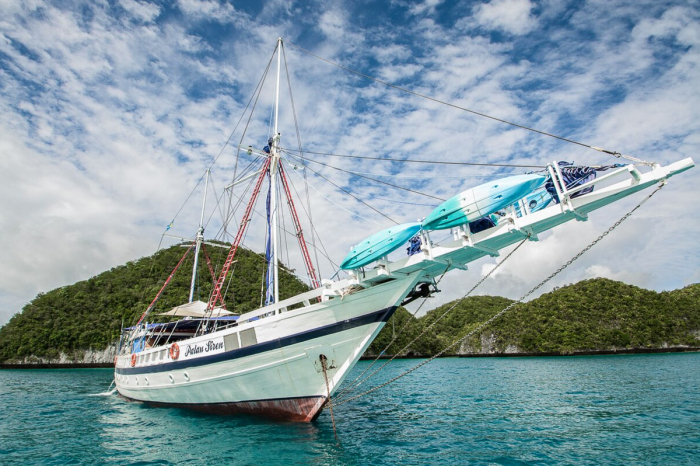 Palau Siren Liveaboard