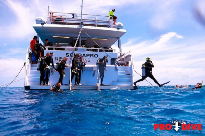 Pro Dive Cairns Liveaboard 15