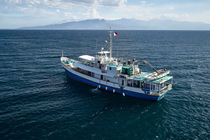 Resolute Liveaboard Philippines 4