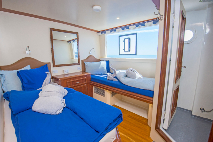 Dolce Vita Liveaboard 23