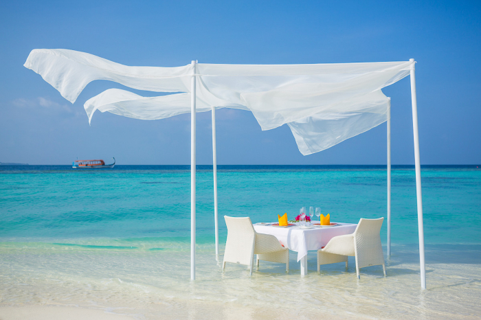 Dusit Thani Maldives 14