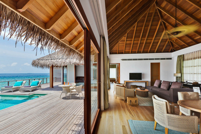 Dusit Thani Maldives 25