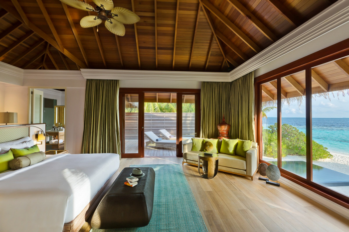 Dusit Thani Maldives 33