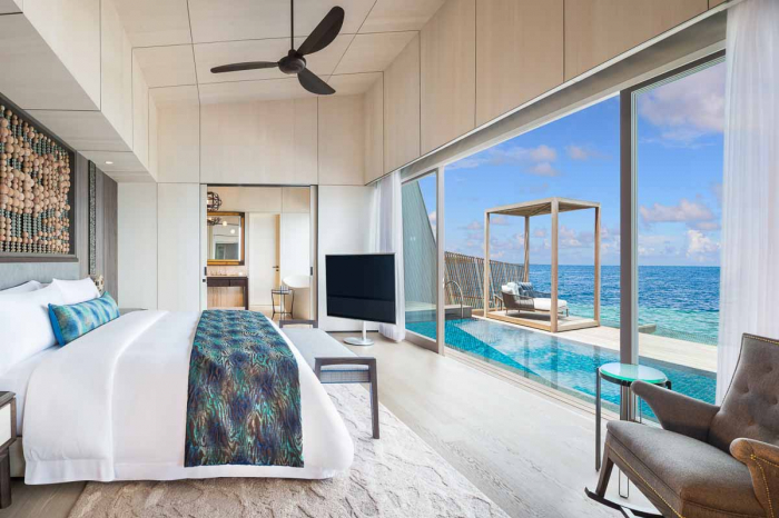 The St Regis Maldives Vommuli Resort 38