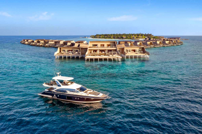 The St Regis Maldives Vommuli Resort 45